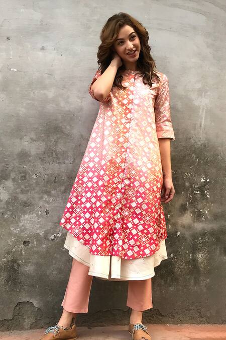 Buy I Am Design Off White Silk Round Printed Layered Kurta Set Online at Aza Fashions Buy_I Am Design_Off White Silk Round Printed Layered Kurta Set _Online_at_Aza_Fashions