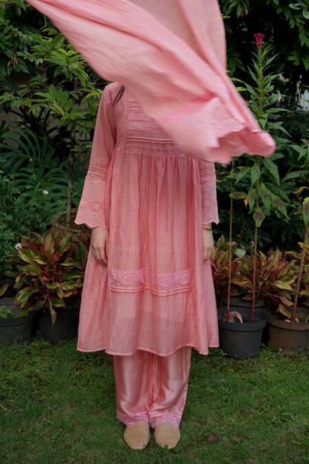 Baju_Pink Chanderi Cotton Silk Paneled Edge Dupatta_Online_at_Aza_Fashions