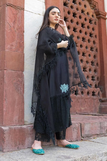Buy Naaz By Noor Black Cotton, Organza, Silk Chanderi Embroidered Kurta Set Online at Aza Fashions Buy_Naaz By Noor_Black Cotton, Organza, Silk Chanderi Embroidered Kurta Set_Online_at_Aza_Fashions