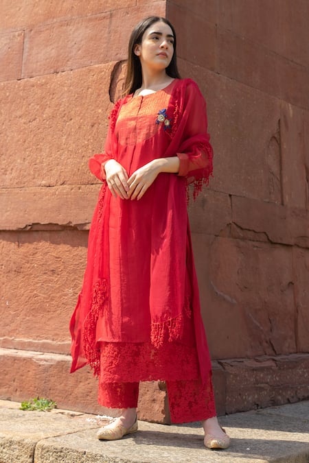 Naaz By Noor Embroidered Silk Chanderi Kurta Set 