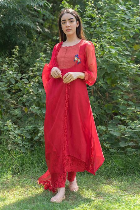 Naaz By Noor_Red Cotton, Organza, Silk Chanderi Kurta Round Embroidered Set _Online_at_Aza_Fashions