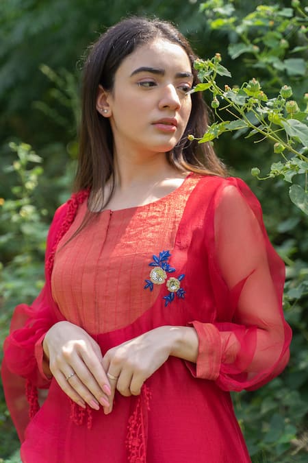 Shop_Naaz By Noor_Red Cotton, Organza, Silk Chanderi Kurta Round Embroidered Set _Online_at_Aza_Fashions