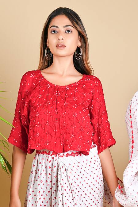 Dyelogue Red Gajji Silk Bandhani Crop Top 