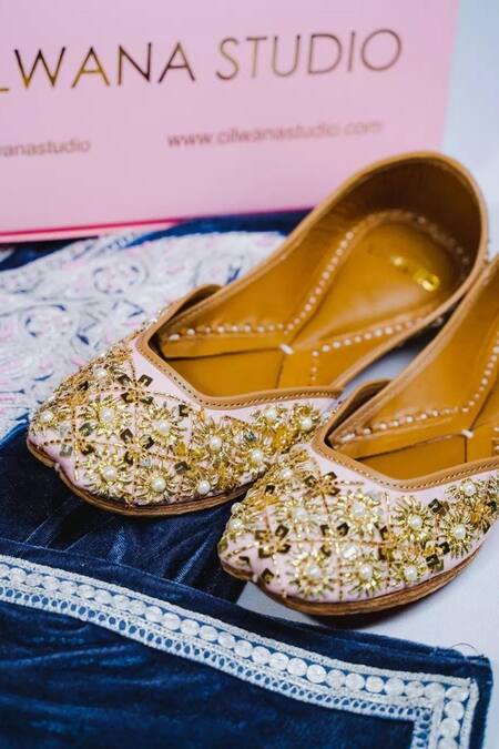 Cilwana Studio_Pink Gota Patti Embroidered Juttis _Online_at_Aza_Fashions