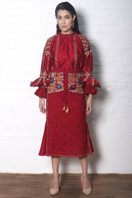 Chandrima_Red Embroidery Corset Belt _Online_at_Aza_Fashions