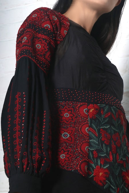 Chandrima Black Kala Cotton Round Layered Midi Dress Online at Aza Fashions Chandrima_Black Kala Cotton Round Layered Midi Dress _Online_at_Aza_Fashions