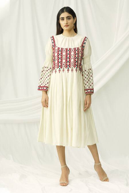 Chandrima_White Chanderi Round Pleated Dress _Online_at_Aza_Fashions
