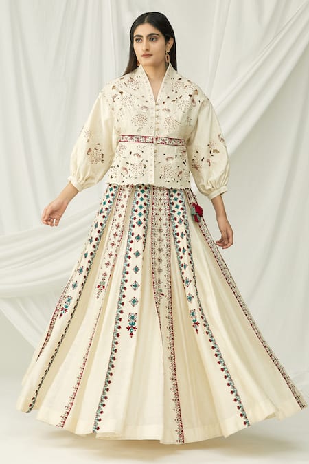 Shop Chandrima White Chanderi Pleated Skirt Lehenga at Aza Fashions Shop_Chandrima_White Chanderi Pleated Skirt Lehenga _at_Aza_Fashions