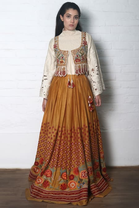 Chandrima Chanderi Embroidered Lehenga 