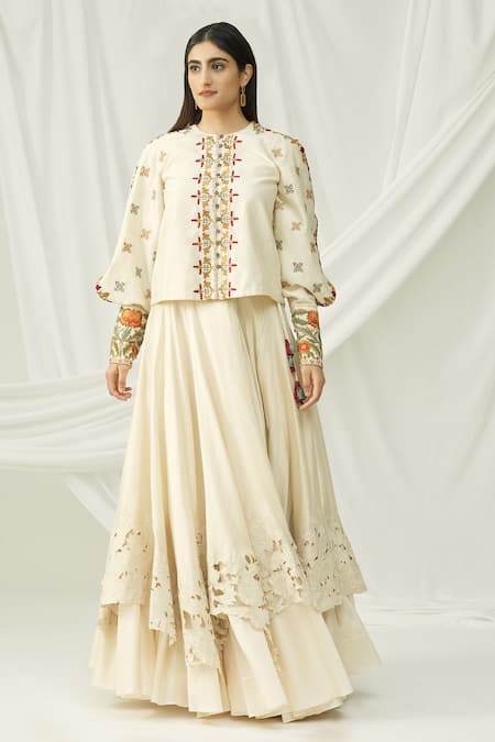 Chandrima_White Chanderi Round Blouse _Online_at_Aza_Fashions