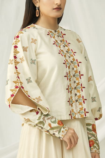 Chandrima_White Chanderi Round Blouse _at_Aza_Fashions
