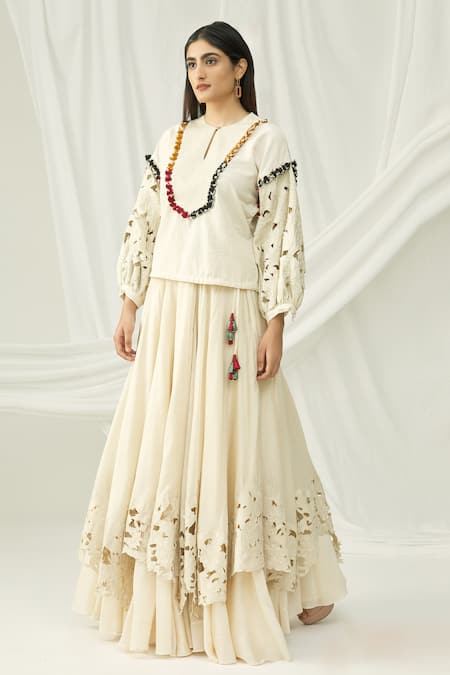Buy_Chandrima_White Kala Cotton Round Blouse _Online_at_Aza_Fashions