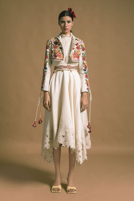 Chandrima_White Chanderi Flap Collar Cropped Bolero Jacket _Online_at_Aza_Fashions