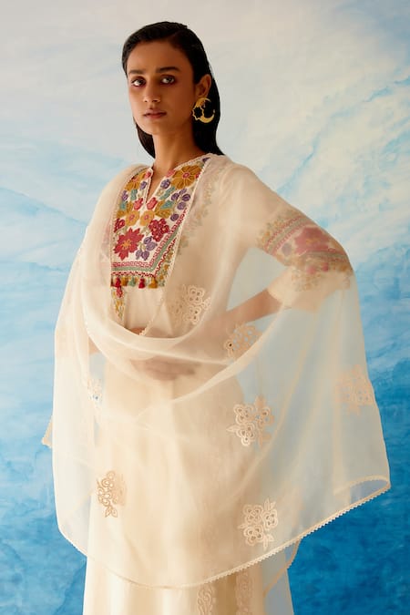 Chandrima Floral Cutwork Dupatta 