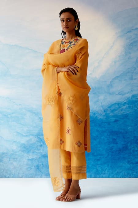 Chandrima Yellow Silk Organza Cutwork Dupatta 