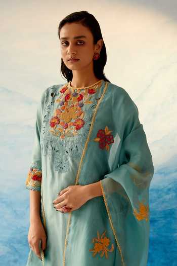 Shop Chandrima Blue Silk Organza Floral Motifs, Thread Work Embroidered Dupatta at Aza Fashions Shop_Chandrima_Blue Silk Organza Floral Motifs, Thread Work Embroidered Dupatta _at_Aza_Fashions
