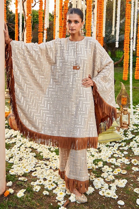 Pics of 2025 poncho dress