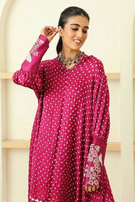 Buy_Twenty Nine_Pink Gajji Silk Bandhani V Neck Asymmetric Tunic _Online_at_Aza_Fashions