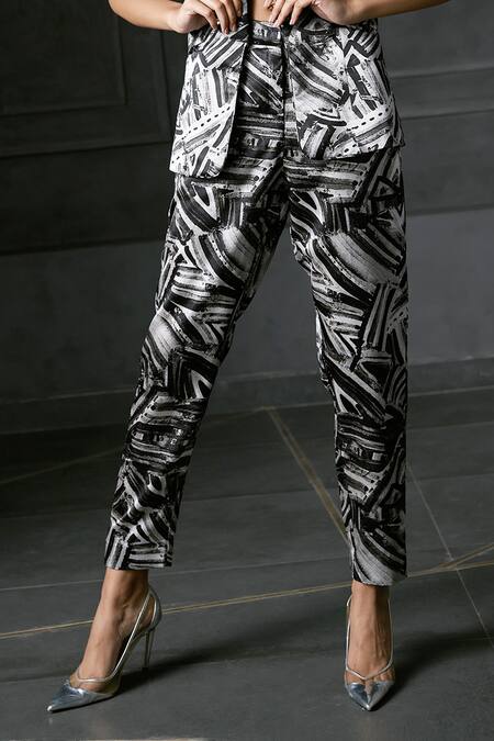 Dolce & Gabbana Cuffed Cigarette Trousers In Black | ModeSens