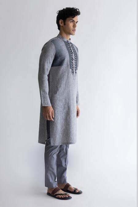 Buy_Kaha_Grey Linen Triangle Cutout Lagomg Kurta With Pant_Online_at_Aza_Fashions