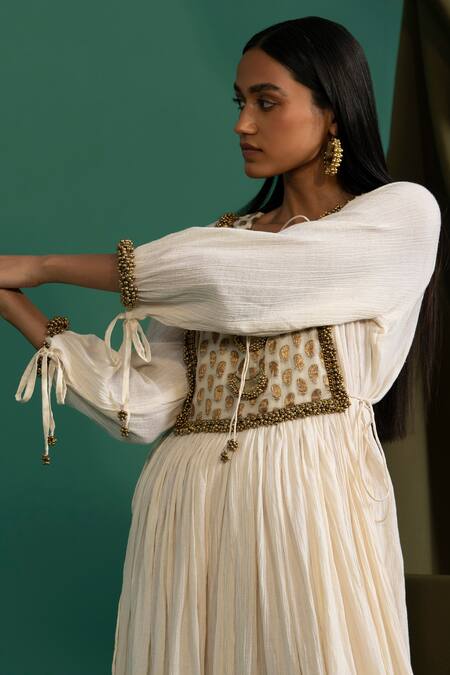 Shop 5elements Off White 100% Cotton With Silk Brocade Yoke Ghungroo Anarkali And Pant Set Online at Aza Fashions Shop_5elements_Off White 100% Cotton With Silk Brocade Yoke Ghungroo Anarkali And Pant Set _Online_at_Aza_Fashions