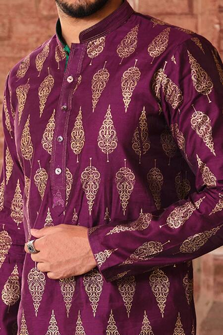 Nitesh Singh Chauhan_Purple Chanderi Art Silk Hand Printed Foil Kurta Set _at_Aza_Fashions