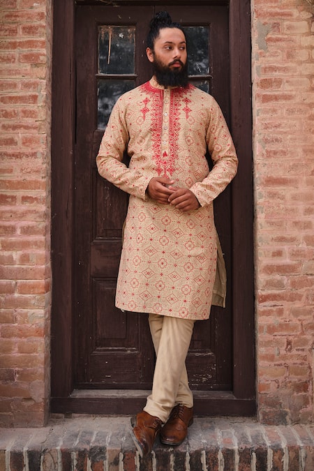 Buy_Nitesh Singh Chauhan_Beige Cotton Silk Bandhani Prints Kurta Set _Online_at_Aza_Fashions
