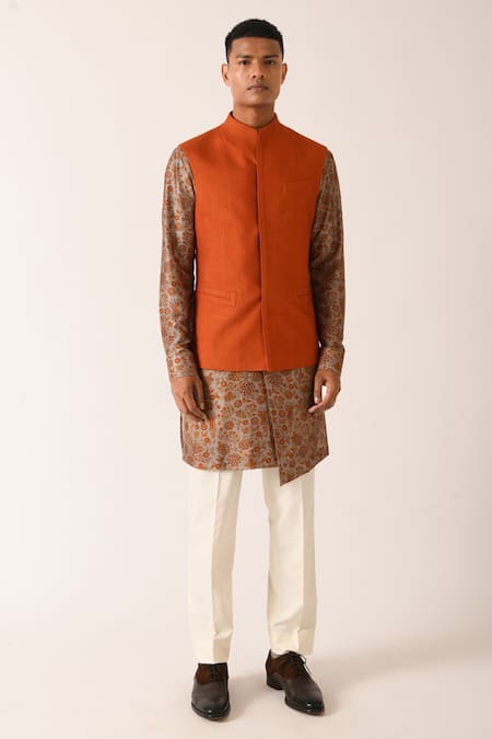 Dhruv Vaish Textured Cotton Silk Bundi 