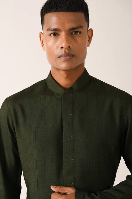 Dhruv Vaish_Green Cotton Silk Kurta Set _Online_at_Aza_Fashions