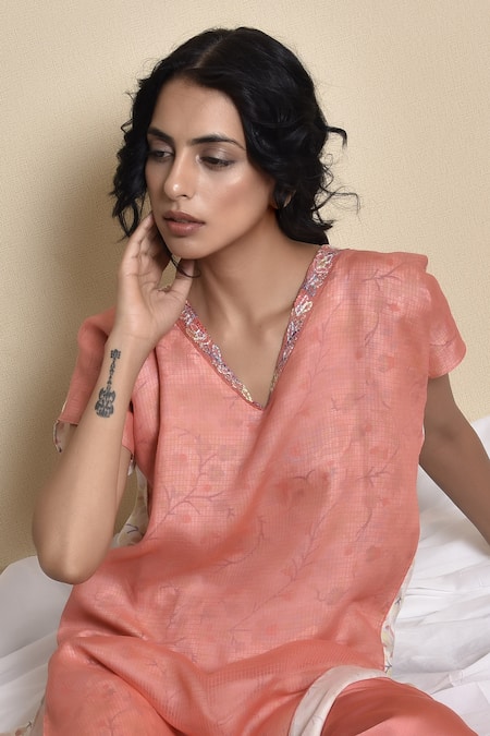 Kanika Sharma_Pink Kurta Kota Pant Modal V Neck Floral Printed Set _Online_at_Aza_Fashions