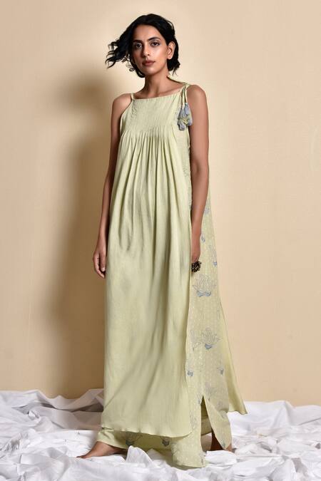 Kanika Sharma_Green Dobby, Crinkled Cotton Square Neck Layered Maxi Dress _Online_at_Aza_Fashions