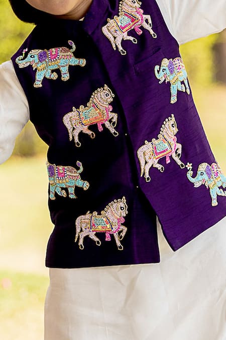 Panchhi By Kanupriya Tibrewala Embroidered Bundi Kurta Set 