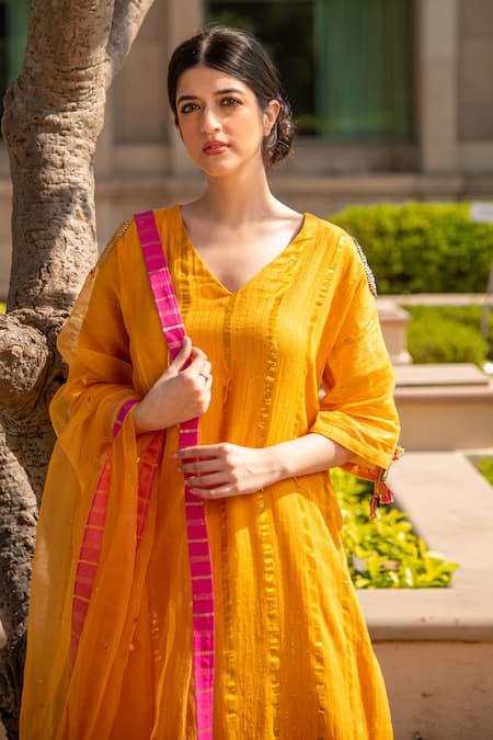 Soniya G_Yellow Handloom Cotton, Chiffon Sequins, Beads V-neck Kurta Pant Set _Online_at_Aza_Fashions