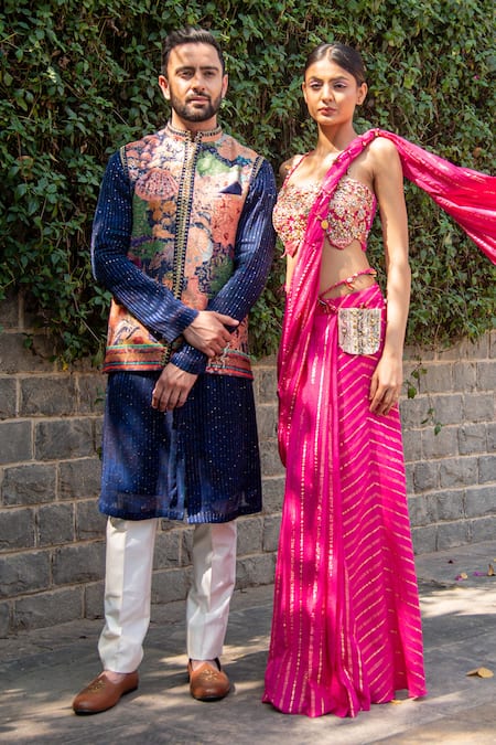 Soniya G_Fuchsia Handloom Cotton Striped Pattern Pre-draped Saree With Embroidered Blouse _Online_at_Aza_Fashions