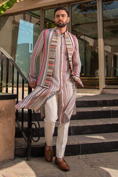 Soniya G_Ivory Silk, Handloom Cotton Embroidery Geometric Print Bundi And Kurta Set _Online_at_Aza_Fashions