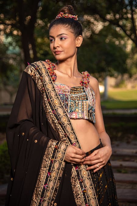 Shop_Soniya G_Black Handloom Cotton Sequins, Beads Lurex Geometric Pattern Lehenga Set _Online_at_Aza_Fashions