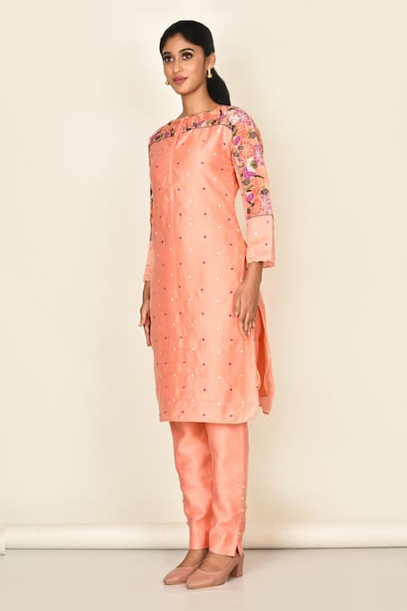 Buy_Khwaab By Sanjana Lakhani_Peach Bamber Silk Embroidered Geometric Round Floral And Kurta Set_Online_at_Aza_Fashions
