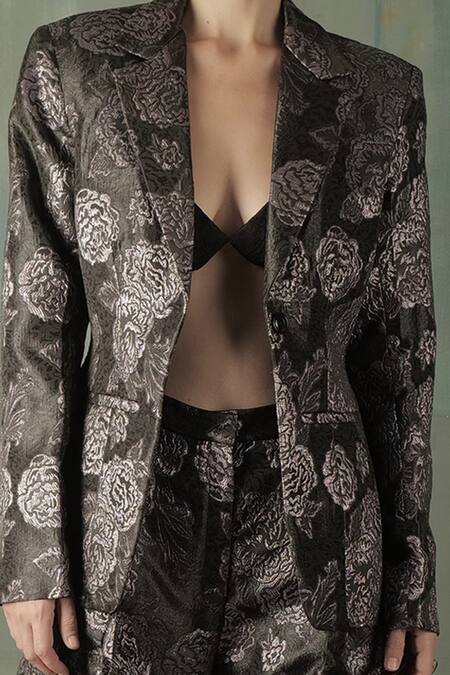 Buy_Nidhi Yasha_Black Viscose Floral Motifs Sweetheart Neck Bustier And Paper Bag Shorts _Online_at_Aza_Fashions