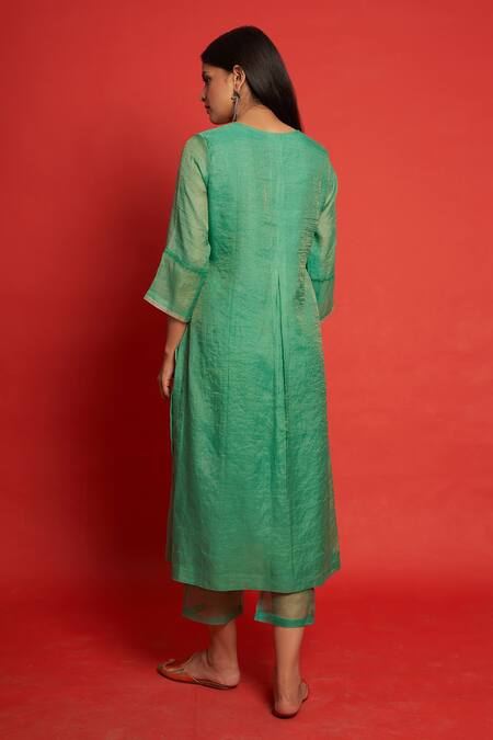 Shop_Priti Prashant_Green Chanderi Tissue And Organza Embroidery Sequin & Daisy Floral Kurta Pant Set _at_Aza_Fashions
