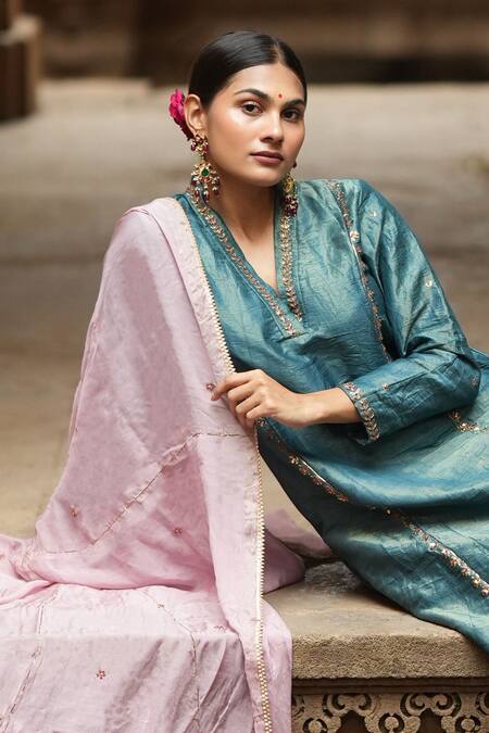 Shop_Sagaa By Vanita_Green Kurta And Pant  Tissue Embroidered Aari V Neck Set _Online_at_Aza_Fashions