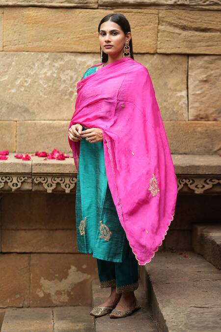 Shop_Sagaa By Vanita_Green Kurta And Pant  Silk Embroidered Sequins Round Set _Online_at_Aza_Fashions