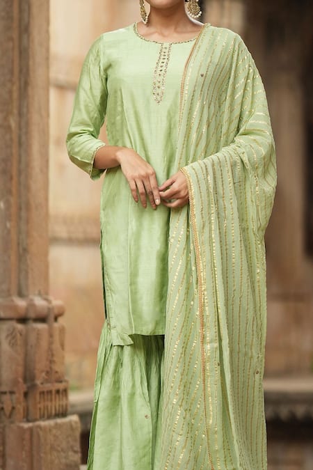 Sagaa By Vanita_Green Silk Sequins Round Embroidered Kurta Set_Online_at_Aza_Fashions