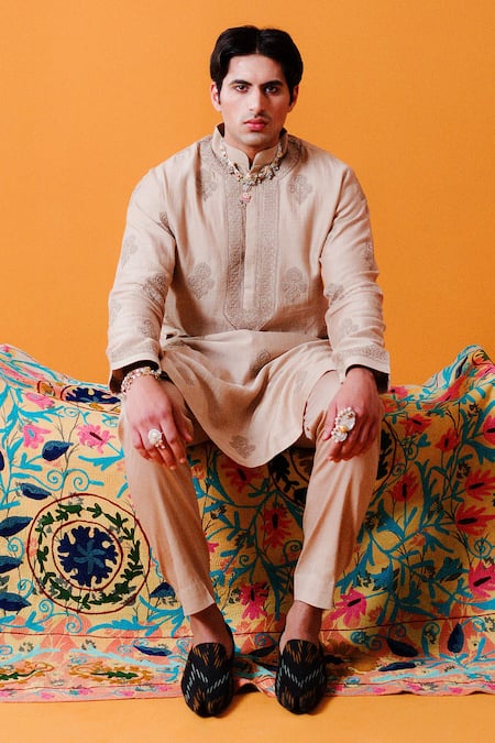 Shop Wabi Sabi By Anshum-Ritesh Beige Chanderi Embroidery Dazzling Dahlia Kurta Set Online at Aza Fashions Shop_Wabi Sabi By Anshum-Ritesh_Beige Chanderi Embroidery Dazzling Dahlia Kurta Set _Online_at_Aza_Fashions