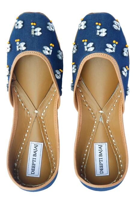 Label Deepti Bajaj Blue Embroidered Juttis at Aza Fashions Label Deepti Bajaj_Blue Embroidered Juttis _at_Aza_Fashions