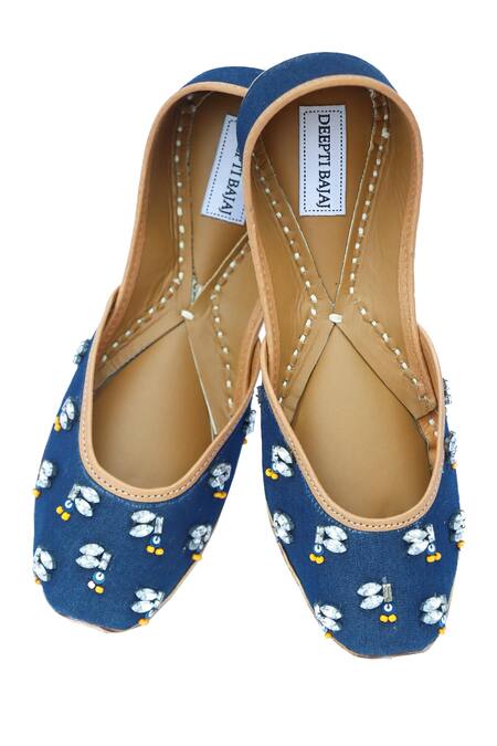 Label Deepti Bajaj Blue Embroidered Juttis Online at Aza Fashions Label Deepti Bajaj_Blue Embroidered Juttis _Online_at_Aza_Fashions