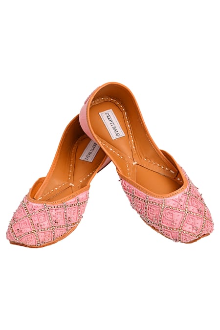 Shop_Label Deepti Bajaj_Pink Embellished Juttis _at_Aza_Fashions