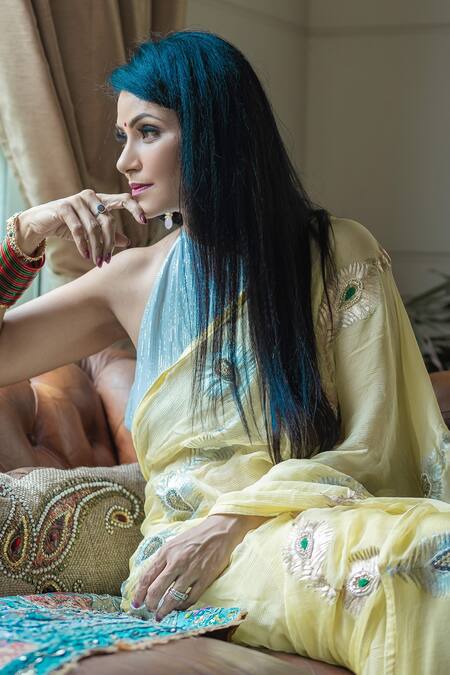 Buy_Ruar India_Yellow Chiffon Peacock Feathers Embroidered Saree With Blouse _Online_at_Aza_Fashions