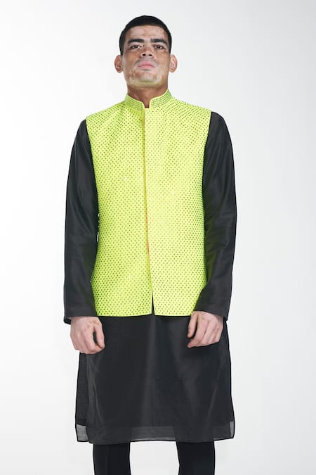 Itrh_Black , Chanderi Lining Butter Embellished Bundi And Kurta Set _at_Aza_Fashions