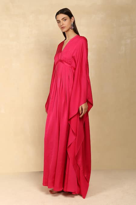 Dania Siddiqui Pink Crepe Satin Solid V Neck Pleated Kaftan Online at Aza Fashions Dania Siddiqui_Pink Crepe Satin Solid V Neck Pleated Kaftan _Online_at_Aza_Fashions