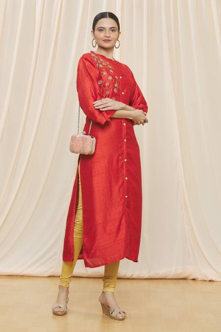 Durvi Multi Color Embroidery Beads And Sequin Embellished Clutch With Sling Online at Aza Fashions Durvi_Multi Color Embroidery Beads And Sequin Embellished Clutch With Sling_Online_at_Aza_Fashions